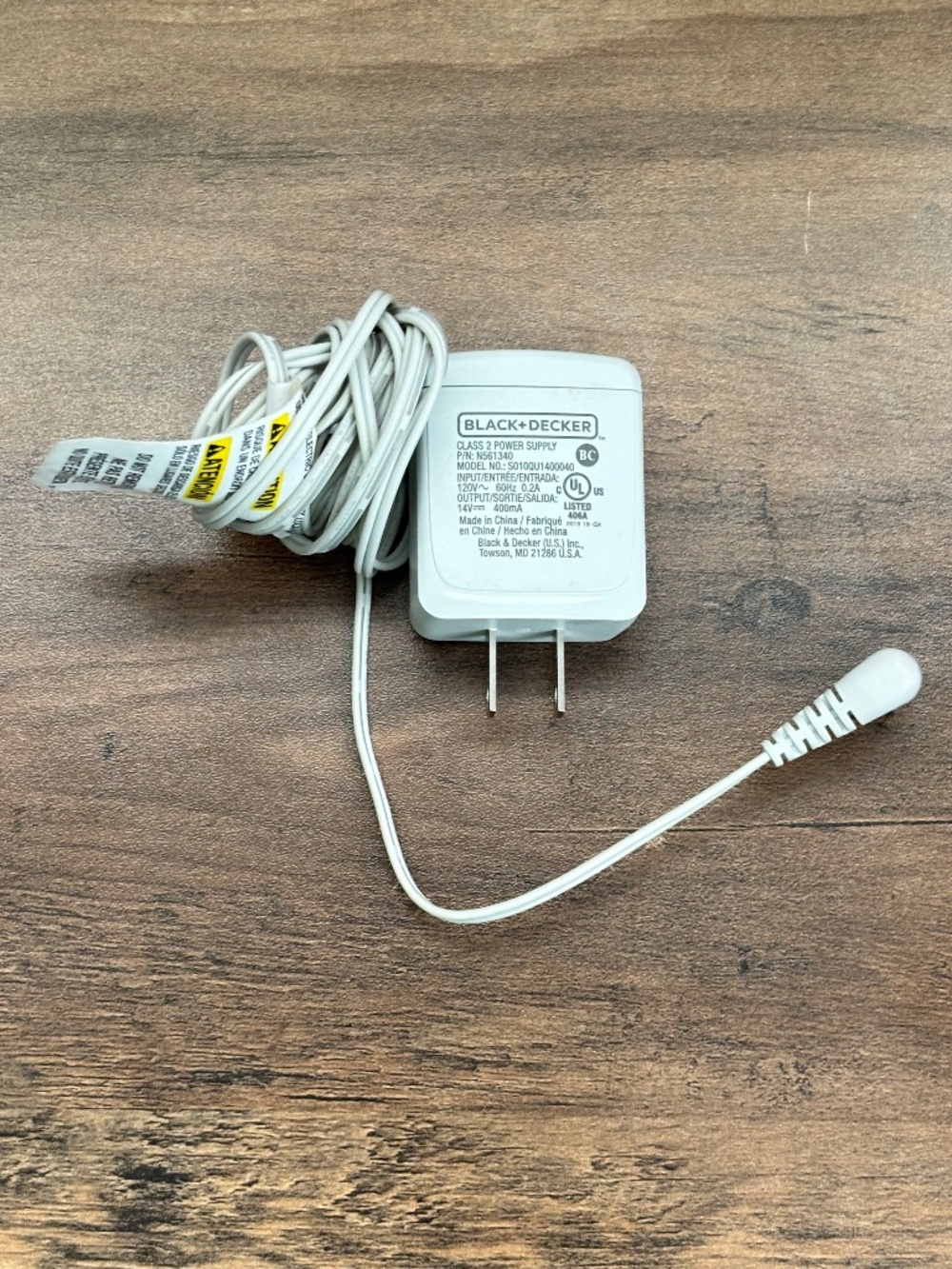 Black & Decker OEM Class 2 Power Supply Cord S010QU1400040 14V Dust Buster Plug